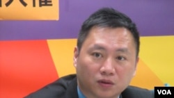 六四事件学生领袖王丹(美国之音 张佩芝)