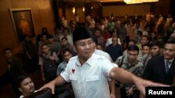 候選人之一普拉博沃蘇比安托