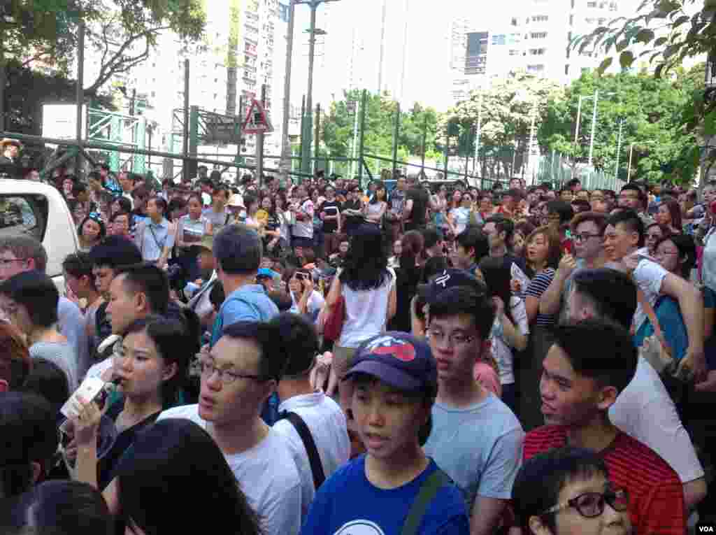 藝人何韻詩辦有種港人音樂會回應恐懼 (美國之音海彥拍攝) &nbsp;