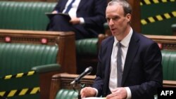 Министр иностранных дел Великобритании Доминик Рааб (архивное фото)