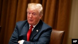 川普2018年2月6日在白宫主持一个活动（美联社）